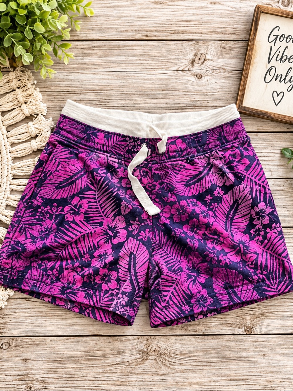 Girls’ Tropical Floral Shorts Medium 10/12 (134)